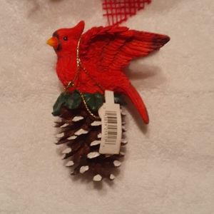 46. Beautiful vintage cardinal ornament